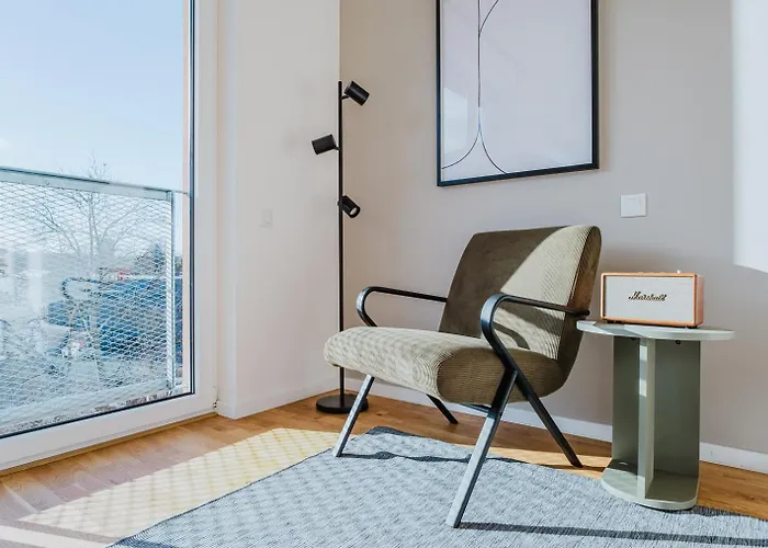 Blueground Zizkov Furnished Park Prg-42 * プラハ